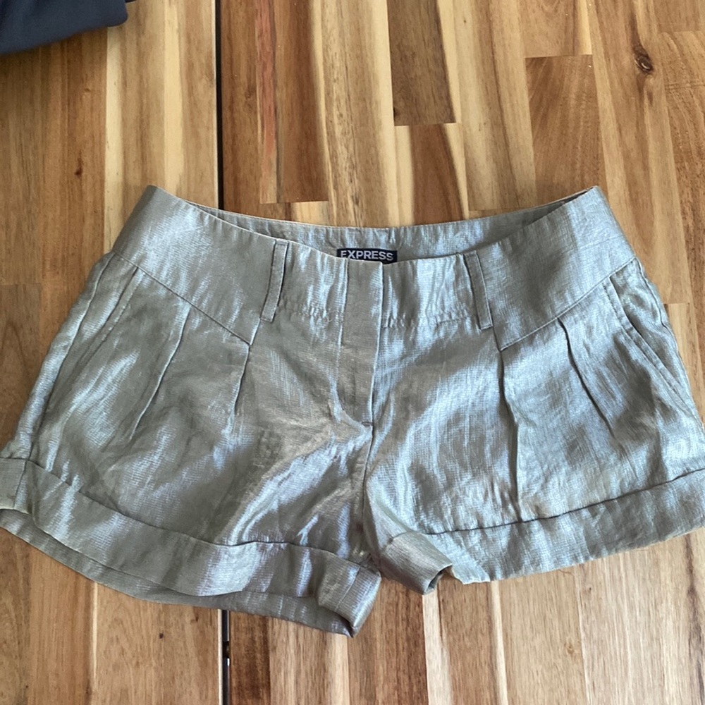 Express shorts